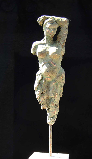 Image of a bronze sculpture, title: Pomona 2