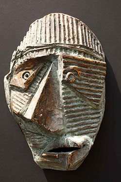 afbeelding van een bronzen beeld; titel: Masker